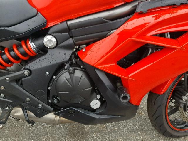 JKAEXEE1XCDA03823 - 2012 KAWASAKI EX650 EC RED photo 7