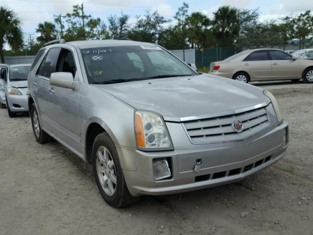 1GYEE637460116498 - 2006 CADILLAC SRX SILVER photo 1