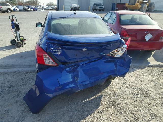 3N1CN7AP0EL815704 - 2014 NISSAN VERSA S BLUE photo 9