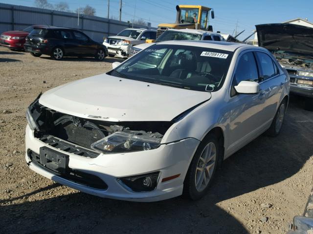 3FAHP0JA5CR135748 - 2012 FORD FUSION SEL WHITE photo 2