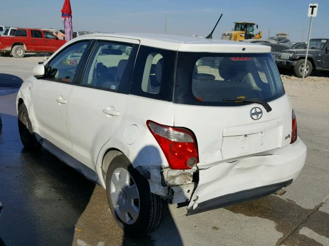 JTKKT624650086059 - 2005 TOYOTA SCION XA WHITE photo 3