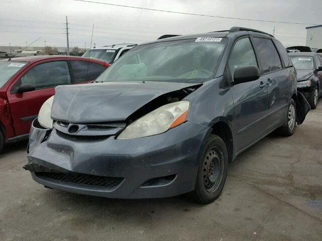 5TDZA23CX6S419209 - 2006 TOYOTA SIENNA CE BLUE photo 2