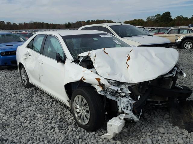 4T1BF1FK2EU448483 - 2014 TOYOTA CAMRY L WHITE photo 1