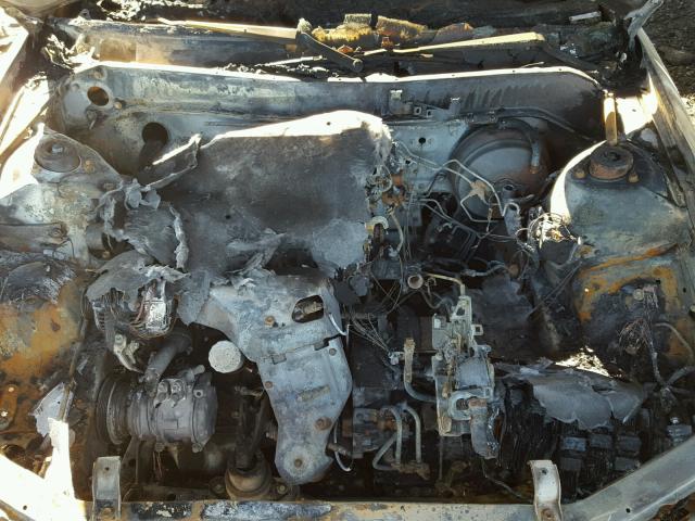 4T1BG12K3TU817920 - 1996 TOYOTA CAMRY DX SILVER photo 7