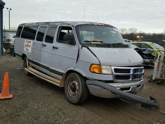 2B5WB35Z8WK133960 - 1998 DODGE RAM WAGON SILVER photo 1