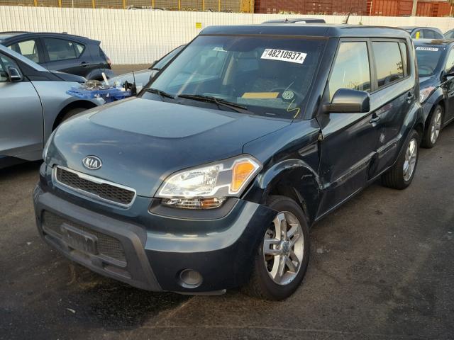 KNDJT2A23B7260149 - 2011 KIA SOUL + GRAY photo 2