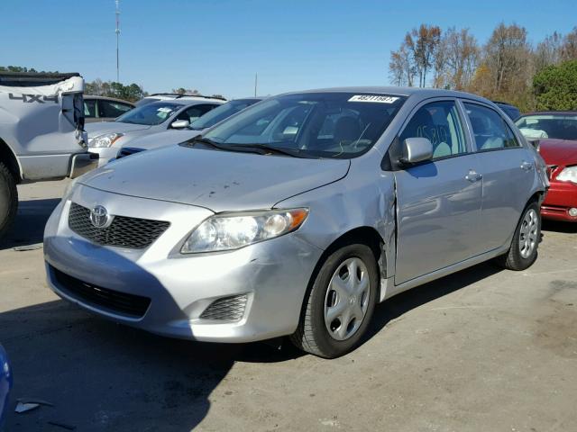 1NXBU4EE7AZ377181 - 2010 TOYOTA COROLLA BA SILVER photo 2