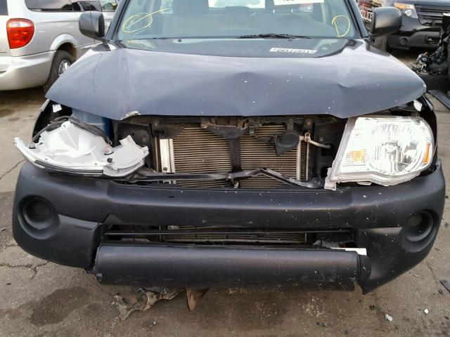 5TENX22N38Z555896 - 2008 TOYOTA TACOMA BLACK photo 9