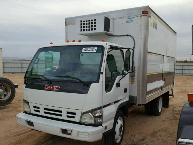 4KDC4B1UX7J803008 - 2007 GMC W4500 W450 WHITE photo 2