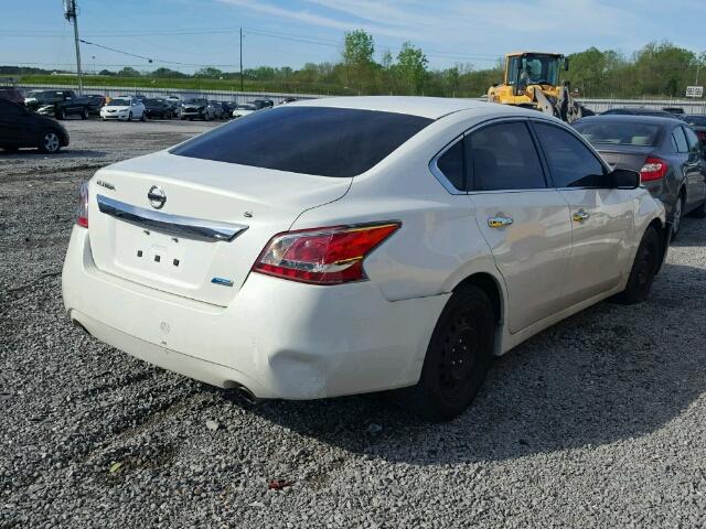 1N4AL3APXDN573088 - 2013 NISSAN ALTIMA 2.5 WHITE photo 4