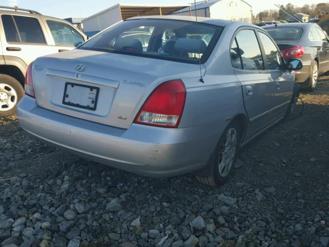 KMHDN45D72U262899 - 2002 HYUNDAI ELANTRA GL SILVER photo 4