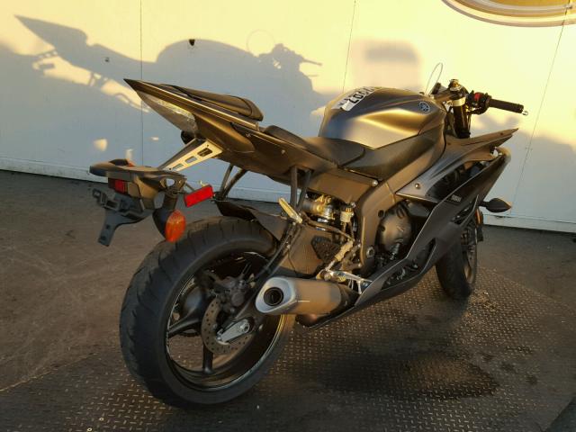 JYARJ16Y7GA010564 - 2016 YAMAHA YZFR6 C GRAY photo 4