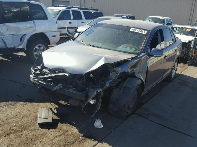 3VWJZ7AJ0AM005320 - 2010 VOLKSWAGEN JETTA S Boz foto 2