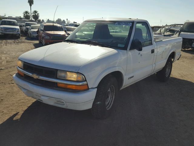 1GCCS14W81K108254 - 2001 CHEVROLET S TRUCK S1 WHITE photo 2