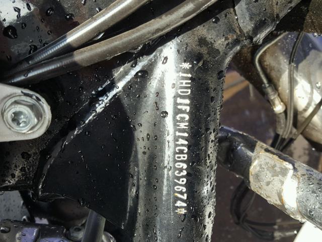 1HD1FCM14CB639674 - 2012 HARLEY-DAVIDSON FLHTCU ULT WHITE photo 10