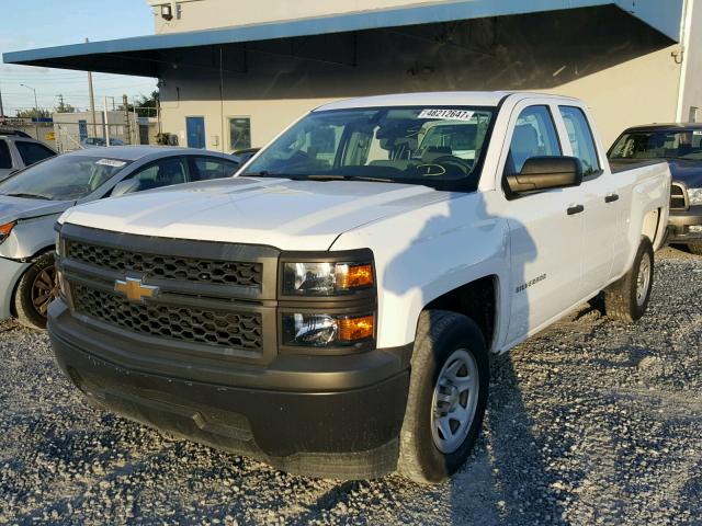 1GCRCPEH8FZ189667 - 2015 CHEVROLET SILVERADO WHITE photo 2