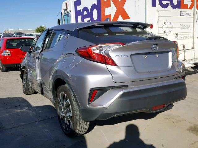 NMTKHMBX0JR015534 - 2018 TOYOTA C-HR XLE GRAY photo 3