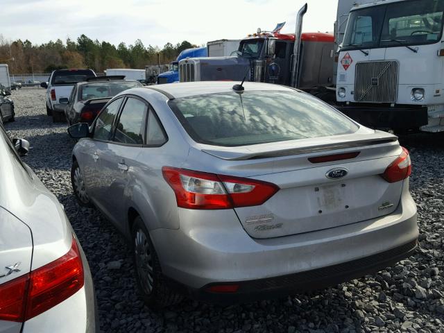 1FADP3F29DL203356 - 2013 FORD FOCUS SE SILVER photo 3