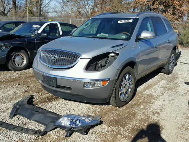 5GAKRCED6CJ274413 - 2012 BUICK ENCLAVE SILVER photo 2