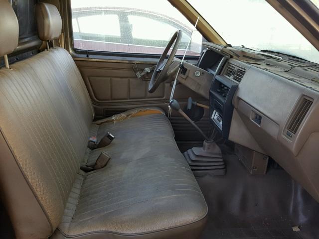 JN6ND11S5GW018305 - 1986 NISSAN D21 SHORT BROWN photo 5