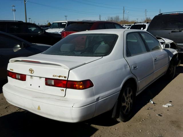 4T1BF22KXXU079810 - 1999 TOYOTA CAMRY LE SILVER photo 4