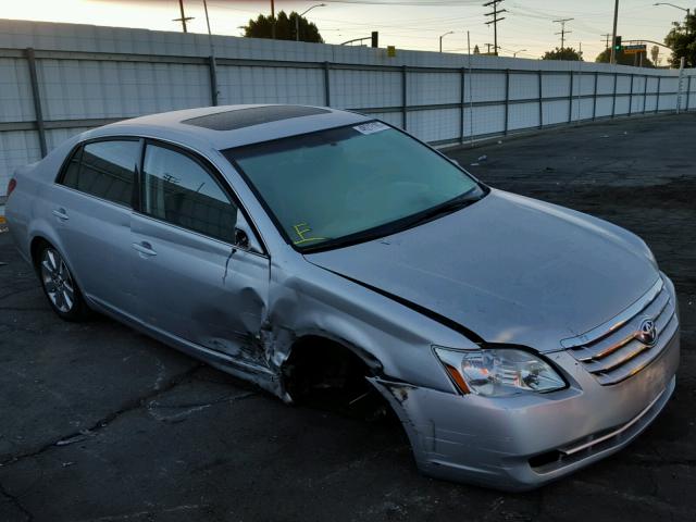 4T1BK36B67U231464 - 2007 TOYOTA AVALON XL SILVER photo 1