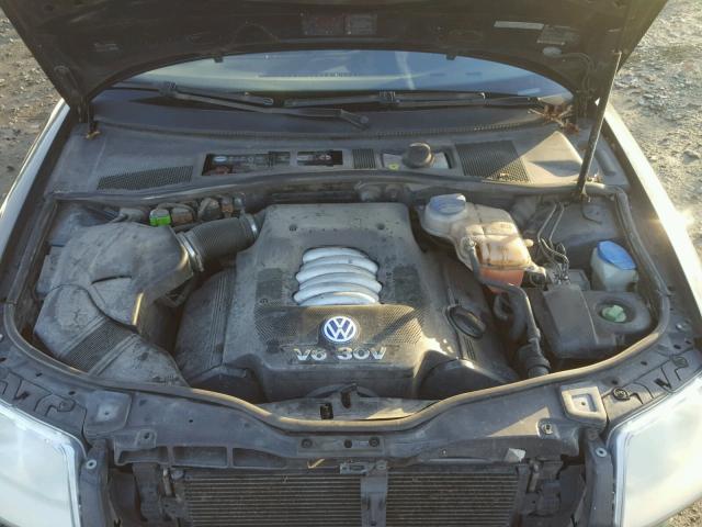 WVWTH63BX3P385777 - 2003 VOLKSWAGEN PASSAT GLX GRAY photo 7