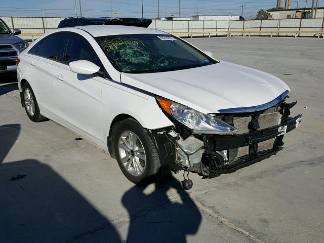 5NPEB4AC5DH623929 - 2013 HYUNDAI SONATA GLS WHITE photo 1