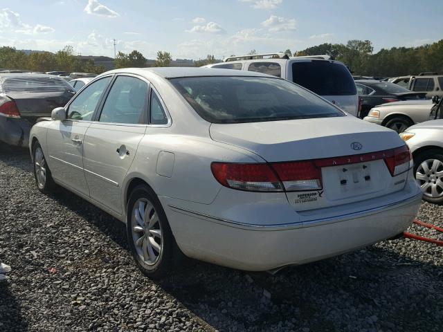 KMHFC46F96A048860 - 2006 HYUNDAI AZERA SE WHITE photo 3