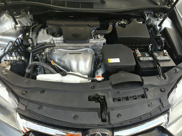 4T1BF1FK9GU212061 - 2016 TOYOTA CAMRY LE SILVER photo 7