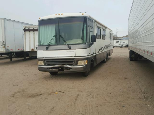 3FCMF53G9VJA22591 - 1998 FORD F530 SUPER TWO TONE photo 2