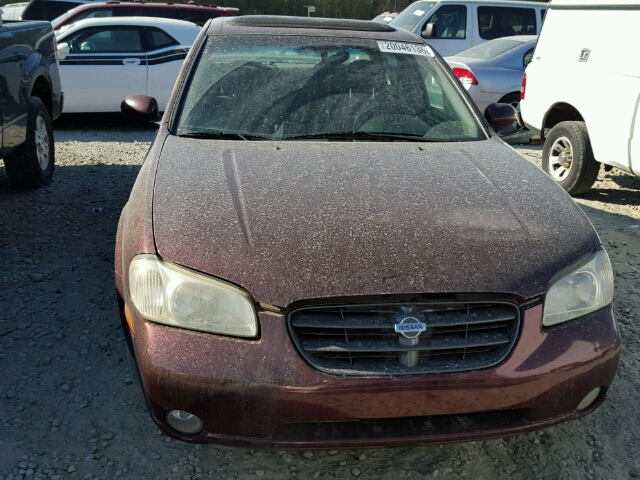 JN1CA31D61T842339 - 2001 NISSAN MAXIMA GXE MAROON photo 9