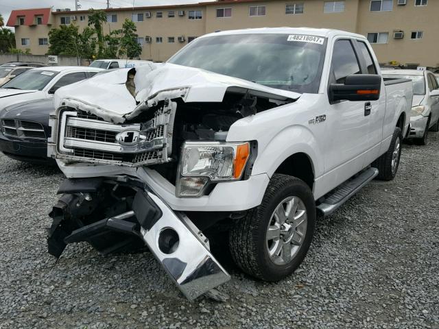 1FTFX1CF2DFB91290 - 2013 FORD F150 SUPER WHITE photo 2