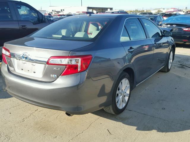 4T1BD1FK7EU119042 - 2014 TOYOTA CAMRY HYBR GRAY photo 4