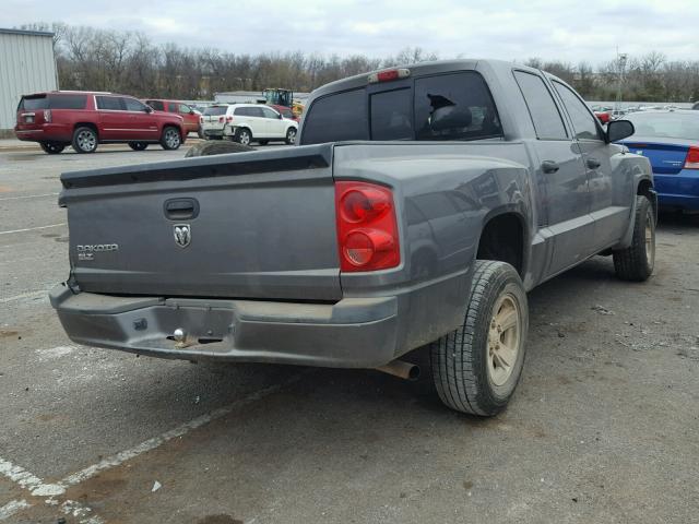 1D7HE48K68S505774 - 2008 DODGE DAKOTA QUA GRAY photo 4