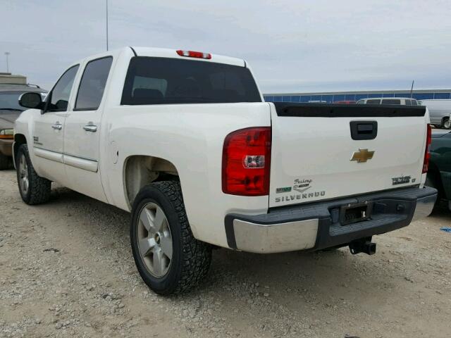 3GCPCSE01BG320419 - 2011 CHEVROLET SILVERADO WHITE photo 3