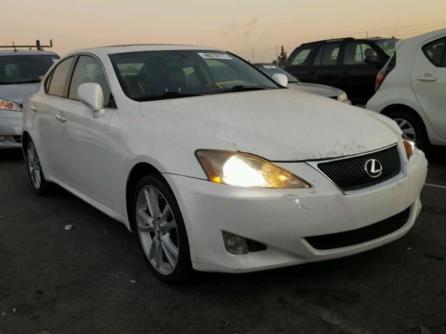 JTHBK262772024378 - 2007 LEXUS IS 250 WHITE photo 1