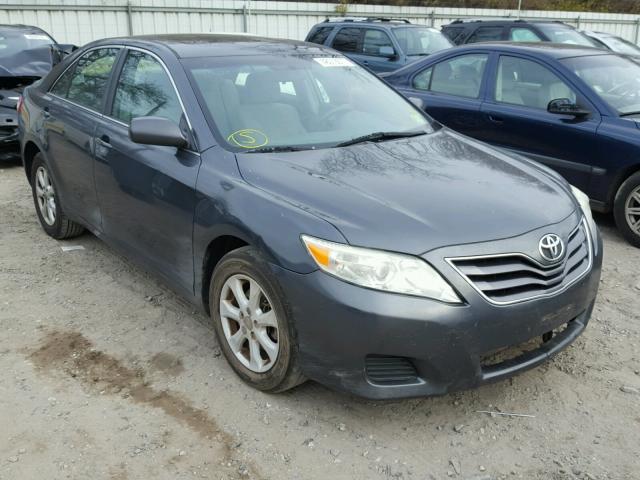 4T1BF3EK3AU115216 - 2010 TOYOTA CAMRY BASE GRAY photo 1