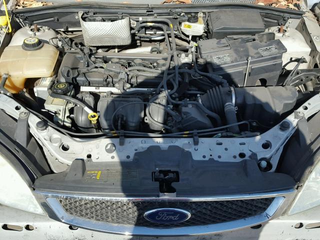 1FAFP31N46W244828 - 2006 FORD FOCUS ZX3 SILVER photo 7