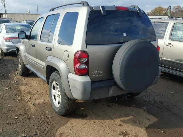 1J4GL48KX6W210527 - 2006 JEEP LIBERTY SP TAN photo 3