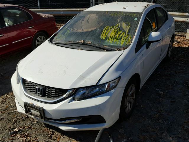 19XFB2F52DE200569 - 2013 HONDA CIVIC LX WHITE photo 2