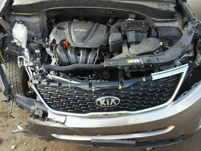 5XYKTCA60FG652611 - 2015 KIA SORENTO LX GRAY photo 7