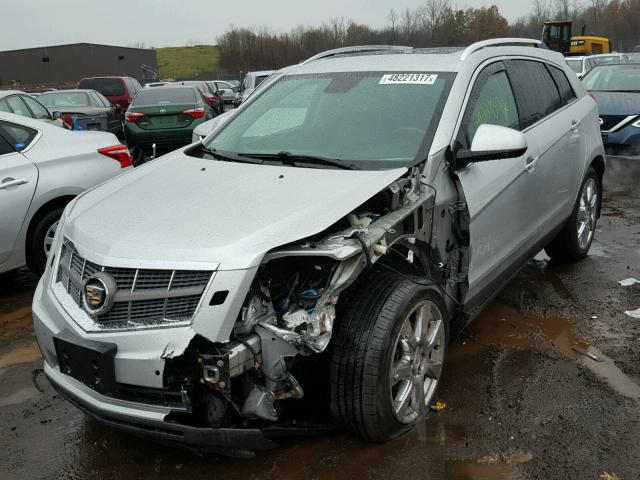 3GYFNFEY8AS563640 - 2010 CADILLAC SRX PREMIU SILVER photo 2