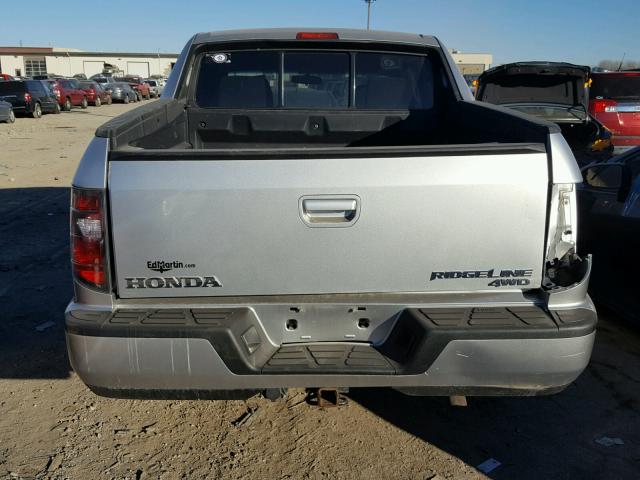 5FPYK1F46CB453680 - 2012 HONDA RIDGELINE SILVER photo 6