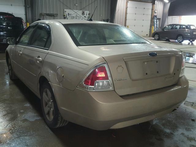 3FAHP07Z27R205077 - 2007 FORD FUSION SE GOLD photo 3