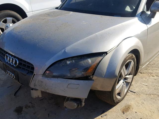 TRUAF38JX81044066 - 2008 AUDI TT 2.0T WHITE photo 9