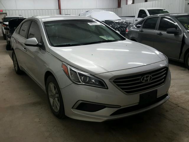 5NPE24AF9GH279911 - 2016 HYUNDAI SONATA SE SILVER photo 1