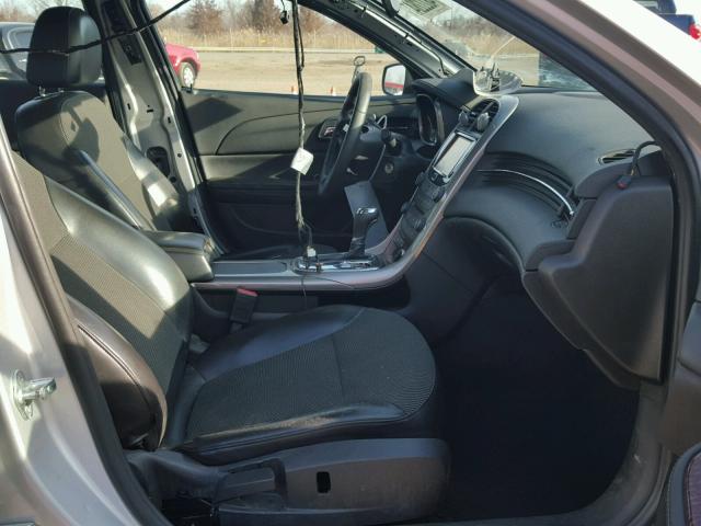 1G11C5SAXDF136887 - 2013 CHEVROLET MALIBU 1LT 银色 照片 5