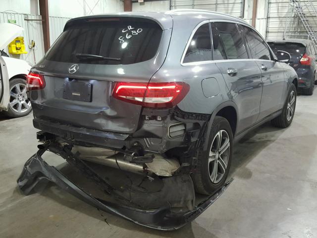 WDC0G4JB4HF131549 - 2017 MERCEDES-BENZ GLC 300 GRAY photo 4