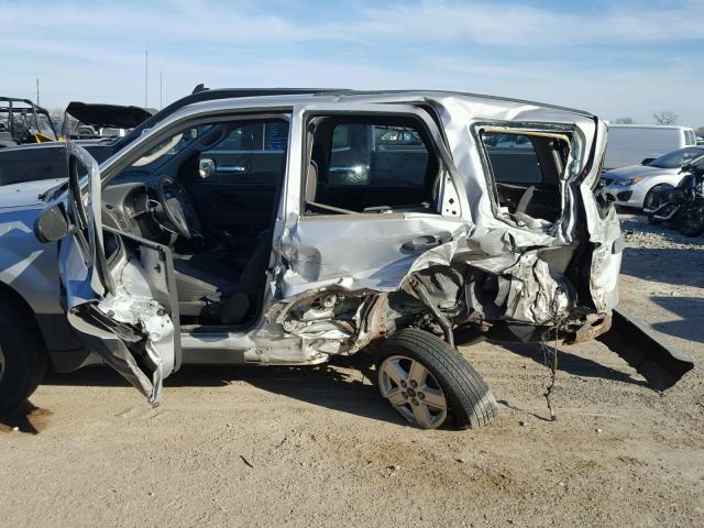 1FMYU02ZX6KA06335 - 2006 FORD ESCAPE XLS SILVER photo 9